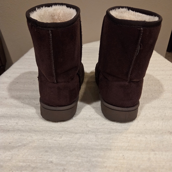Brown Suede Boots - Picture 4 of 6